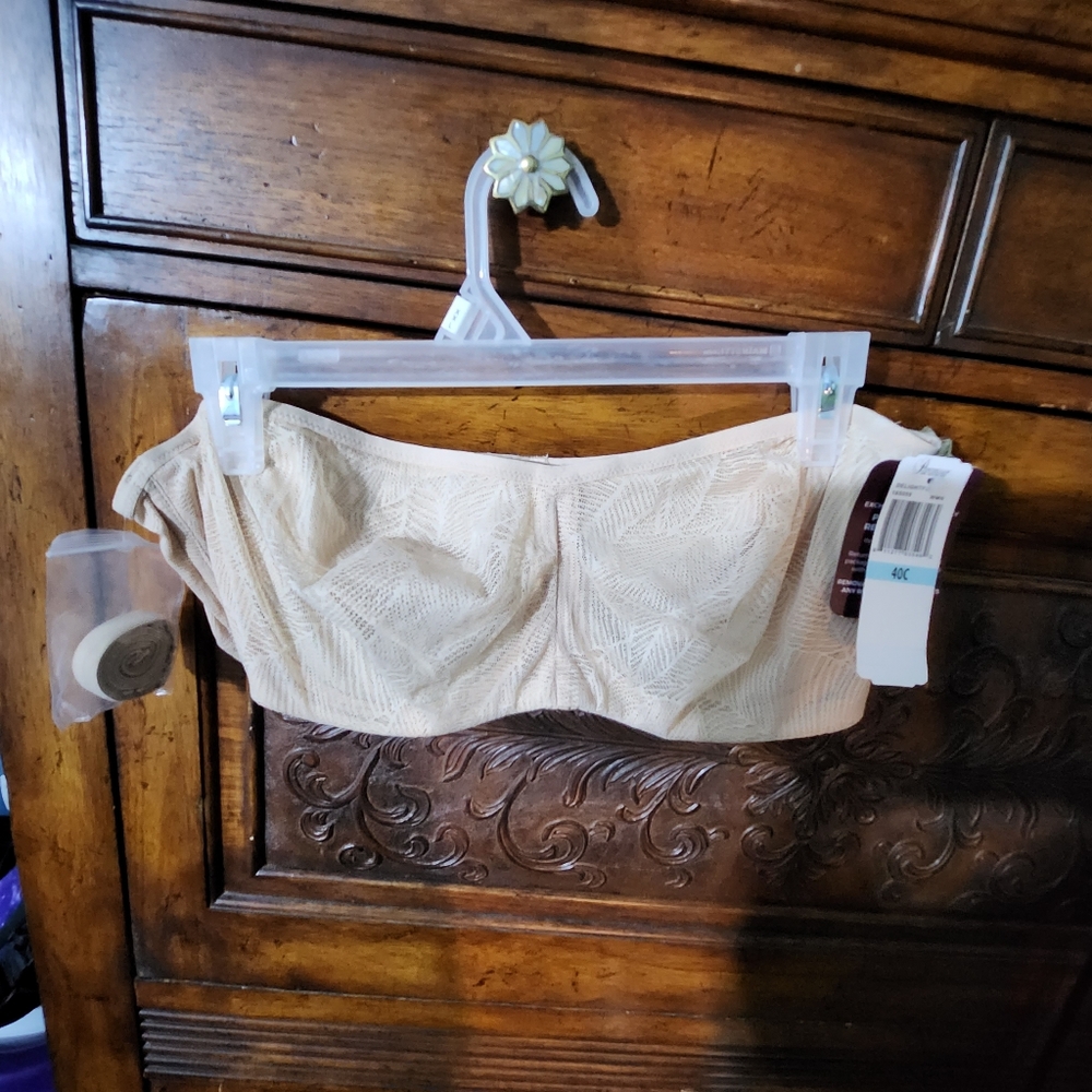 Paramour Strapless Bra - image 1